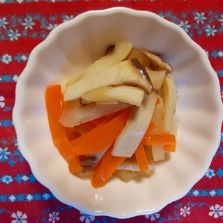 レンチンで簡単！大根とエリンギの中華風サラダ